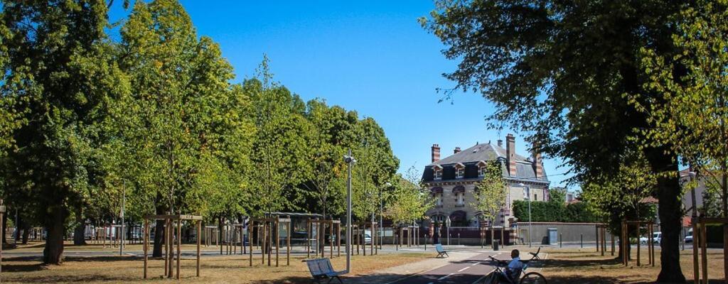 فندق Manoir Francois 1Er Vitry-le-François المظهر الخارجي الصورة