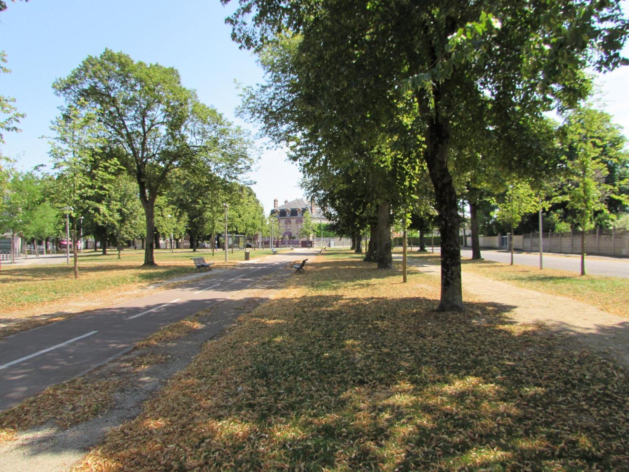 فندق Manoir Francois 1Er Vitry-le-François المظهر الخارجي الصورة