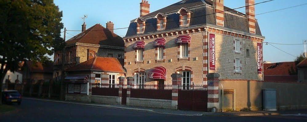 فندق Manoir Francois 1Er Vitry-le-François المظهر الخارجي الصورة