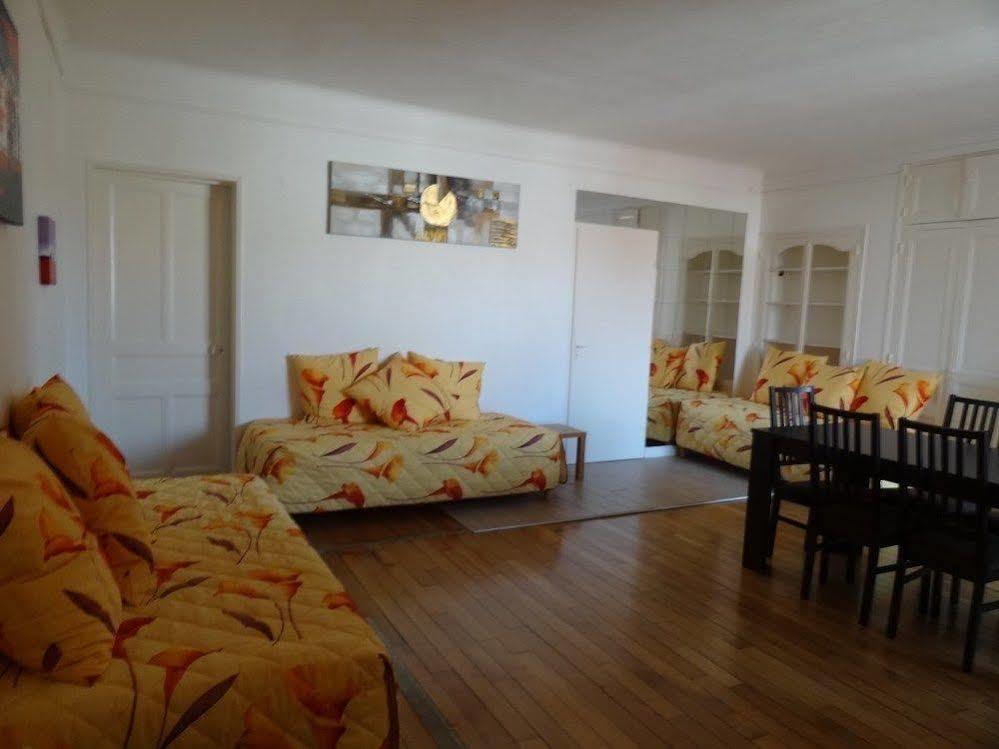 فندق Manoir Francois 1Er Vitry-le-François المظهر الخارجي الصورة